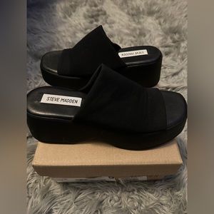 Steve Madden Platform Sandals